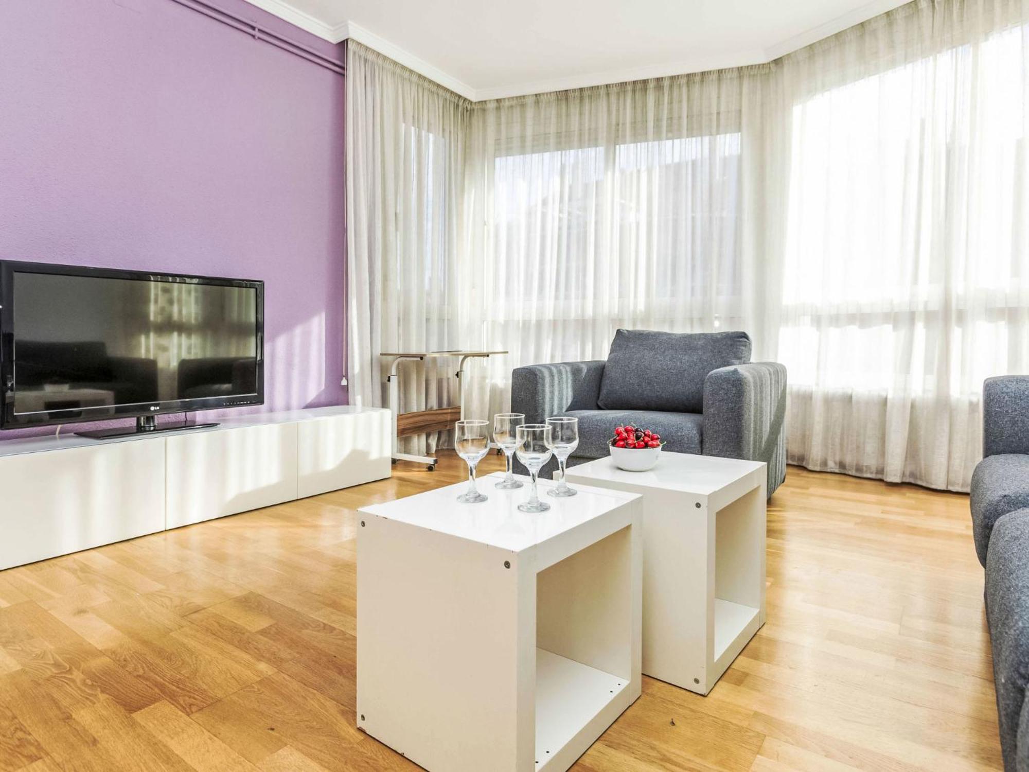 Apartment Sants-Les Corts Galileu By Interhome Barcelona Luaran gambar