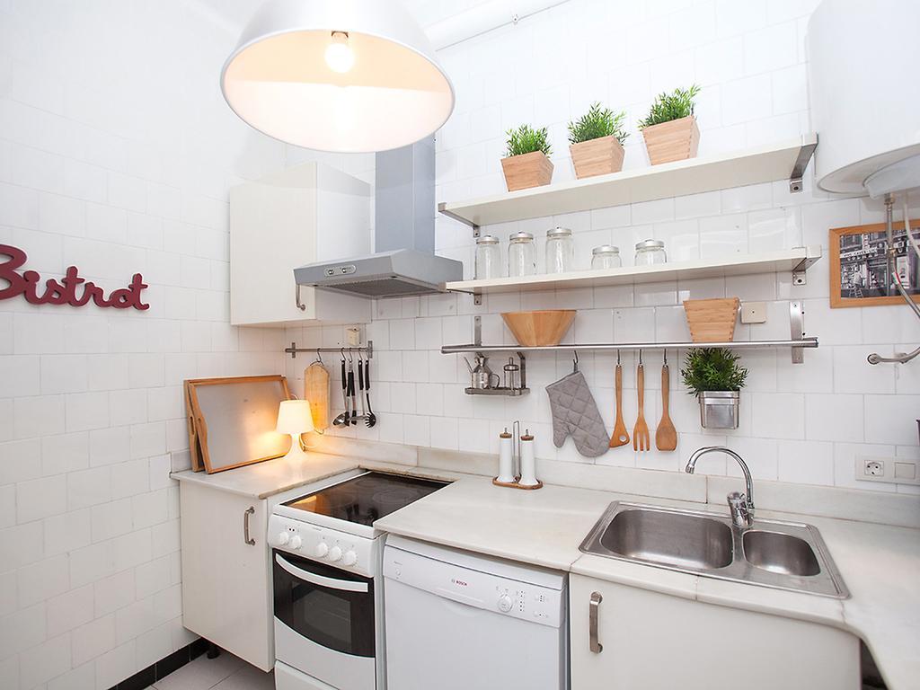 Apartment Sants-Les Corts Galileu By Interhome Barcelona Luaran gambar